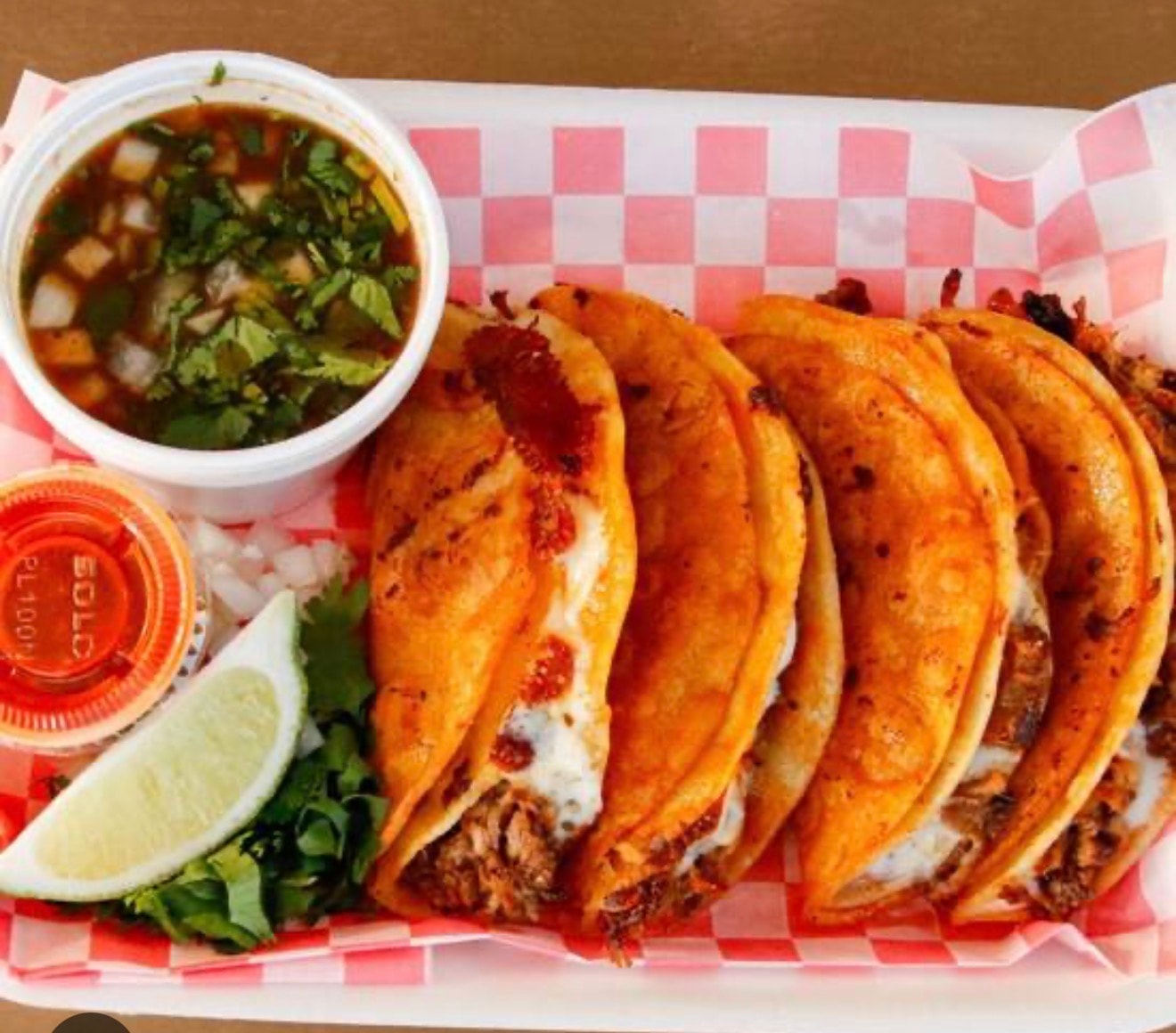 Cheese tacos with consomé